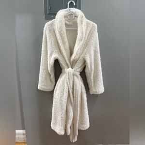 Ulta Beauty White Plush Fleece Robe